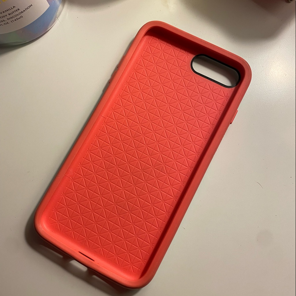 slightly discolored - Picture 2 of 2